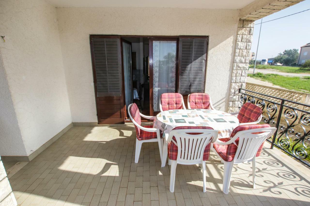 Apartmani Janja Porec Ngoại thất bức ảnh