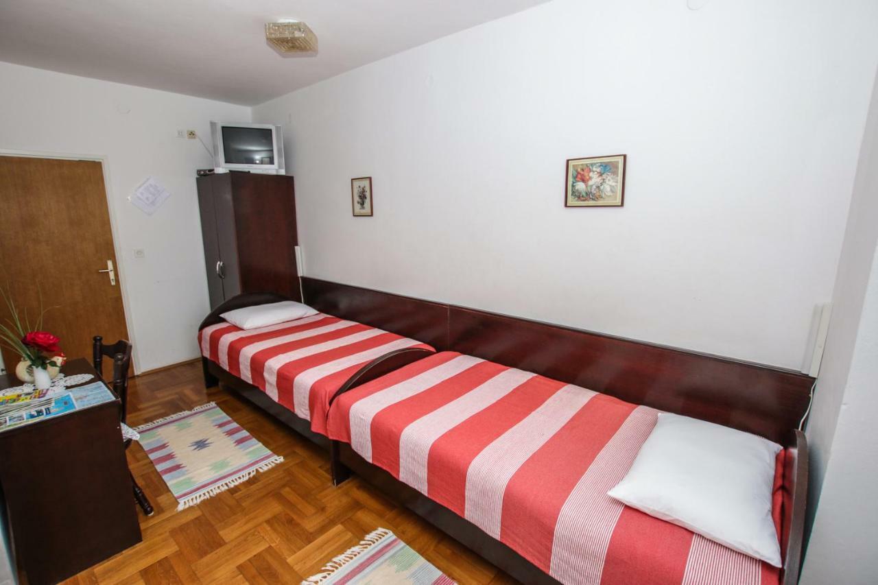 Apartmani Janja Porec Ngoại thất bức ảnh