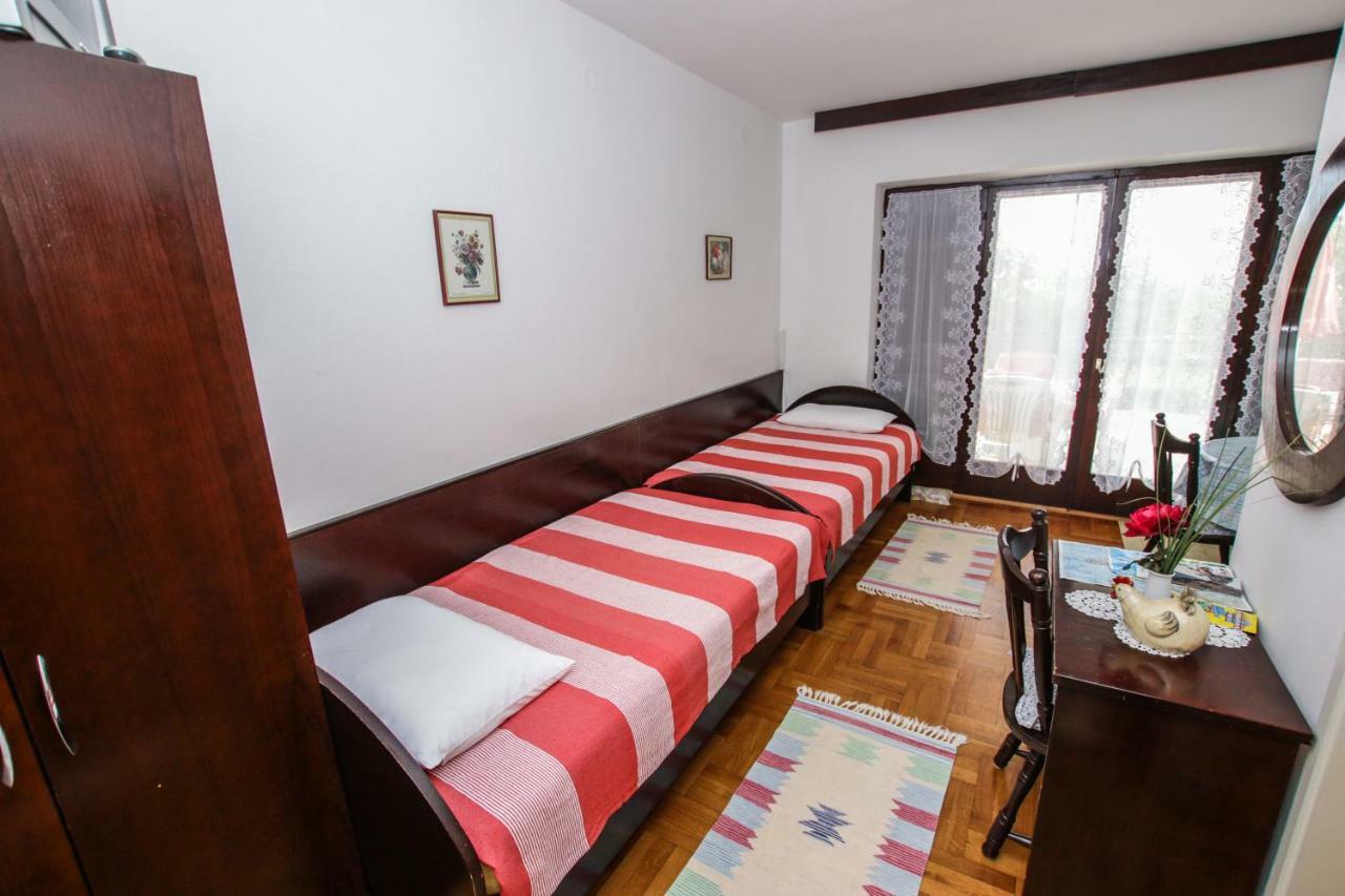 Apartmani Janja Porec Ngoại thất bức ảnh